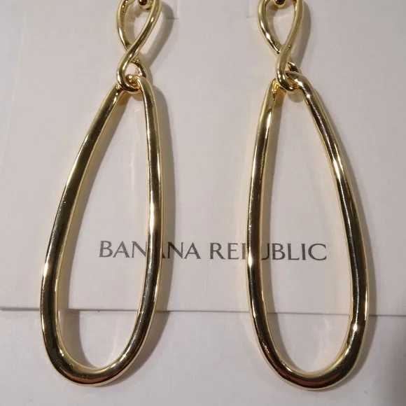 Banana Republic Metallic Gold Infinity Hoop Earrings NWT 45 - Picture 2 of 3